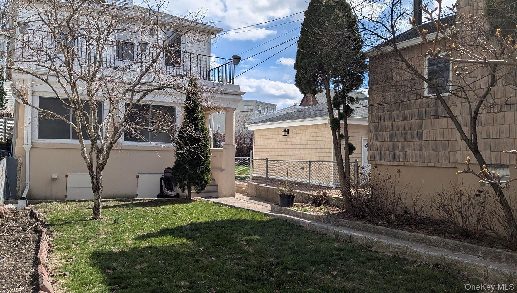 Single Family Gavin  Westchester County, NY 10701, MLS-973707-2