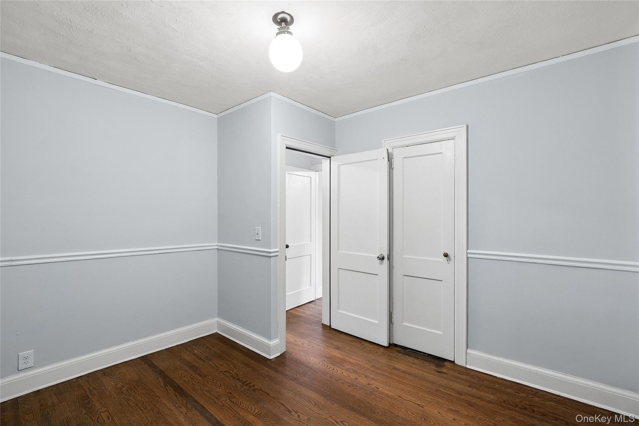 Single Family Hazelwood  Suffolk County, NY 11743, MLS-973710-12