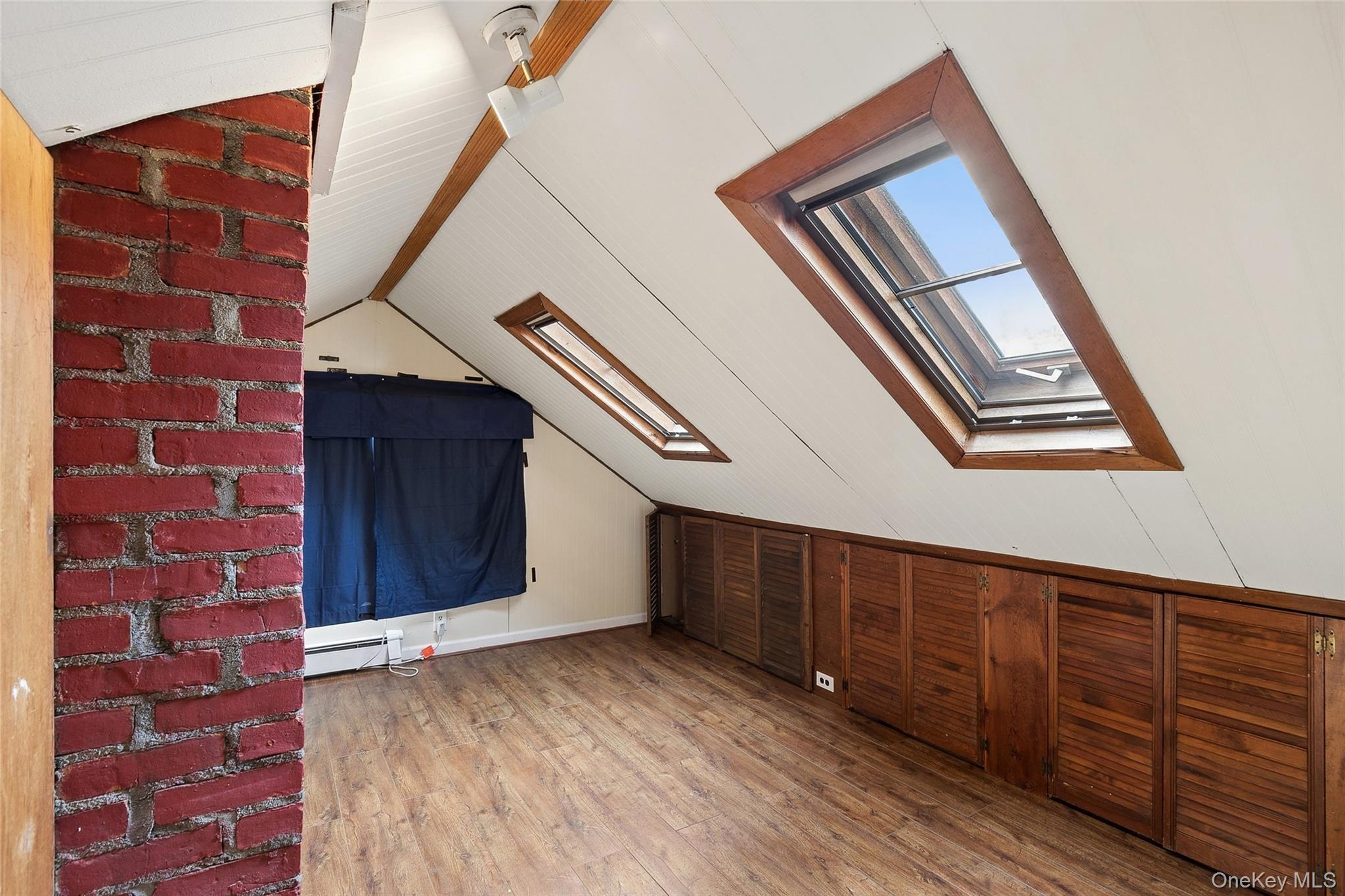 Single Family Hazelwood  Suffolk County, NY 11743, MLS-973710-17