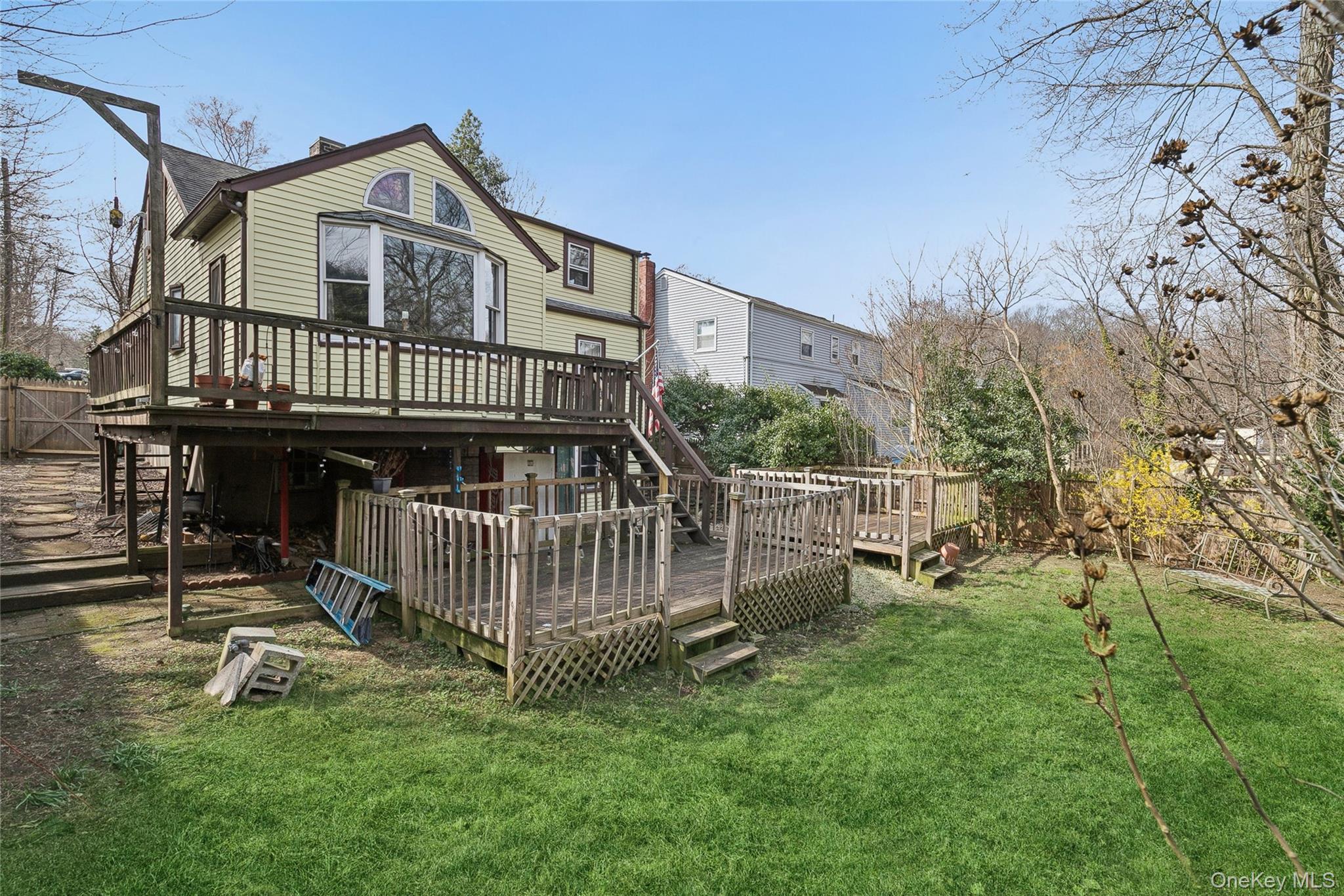 Single Family Hazelwood  Suffolk County, NY 11743, MLS-973710-28