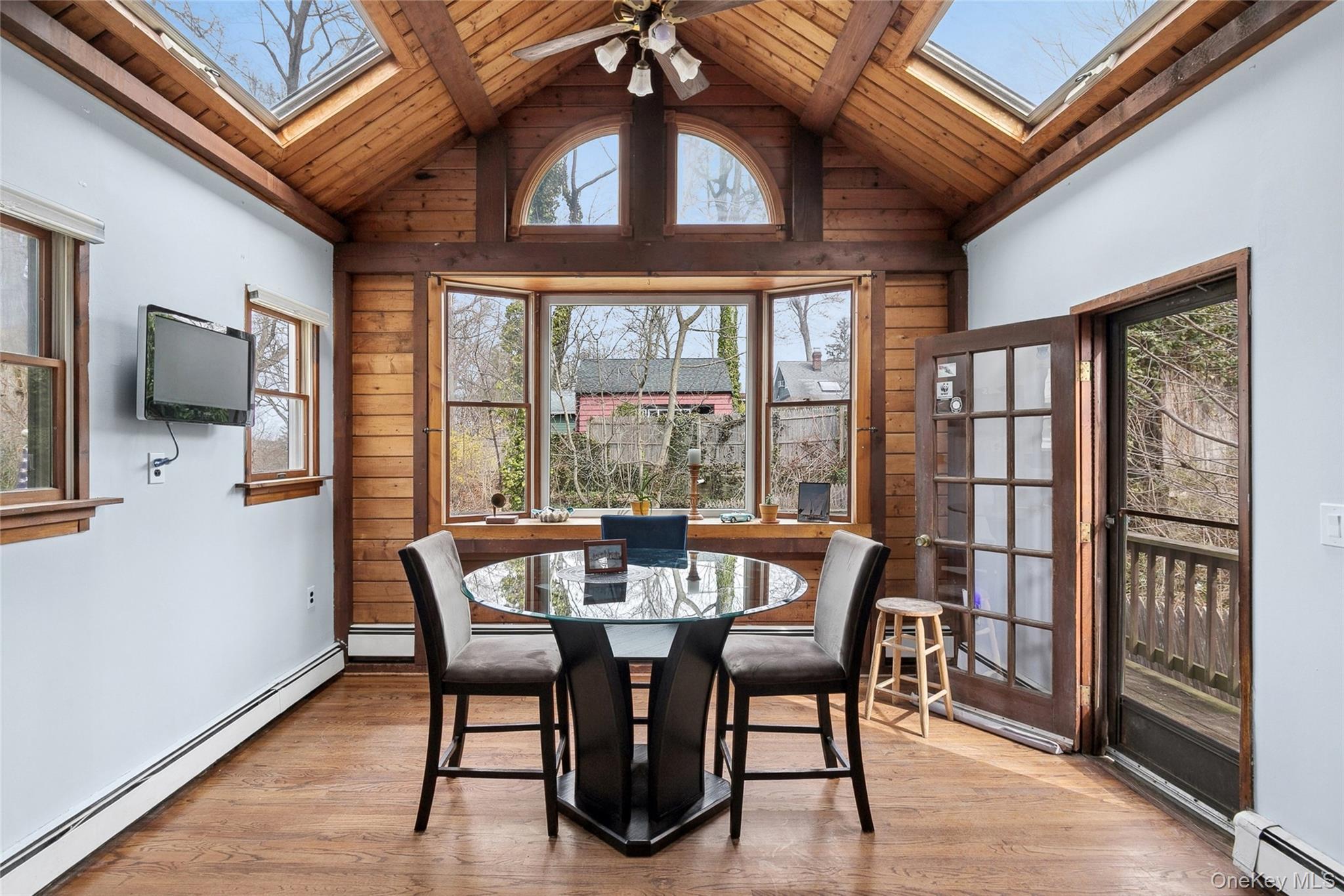 Single Family Hazelwood  Suffolk County, NY 11743, MLS-973710-4