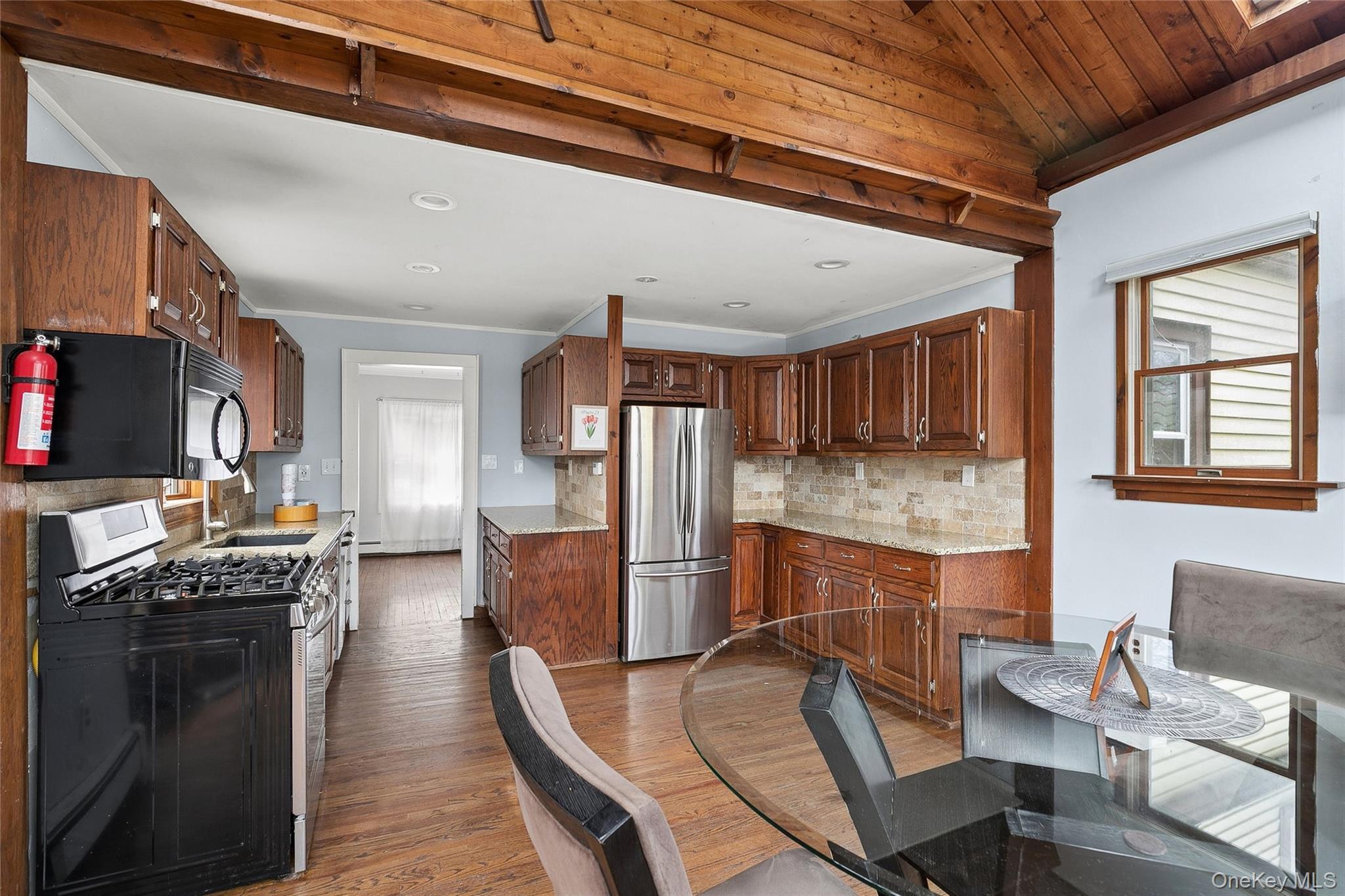 Single Family Hazelwood  Suffolk County, NY 11743, MLS-973710-7