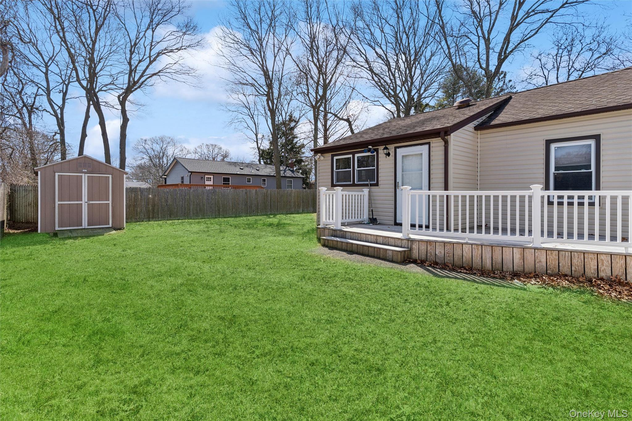 Single Family Pinetop  Suffolk County, NY 11967, MLS-973716-14