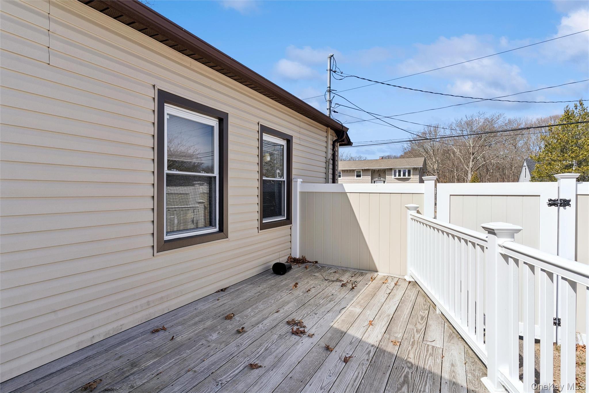 Single Family Pinetop  Suffolk County, NY 11967, MLS-973716-15