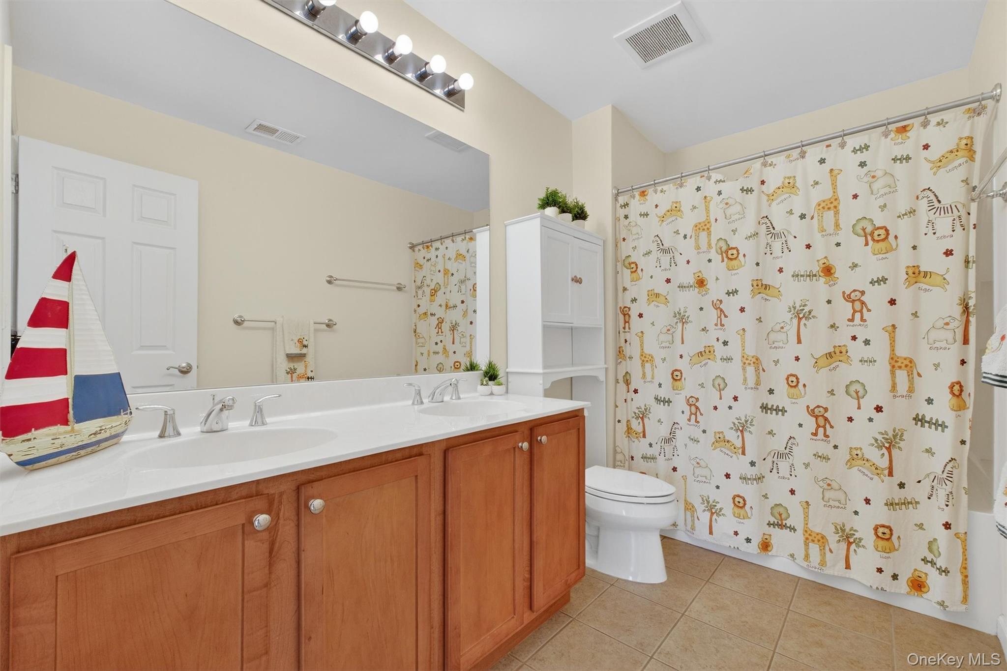 Single Family Four Corners  Dutchess County, NY 12533, MLS-973718-34