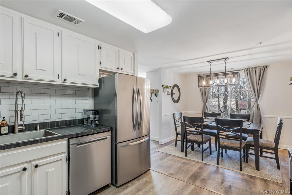 Condo Skyline  Suffolk County, NY 11727, MLS-973743-4