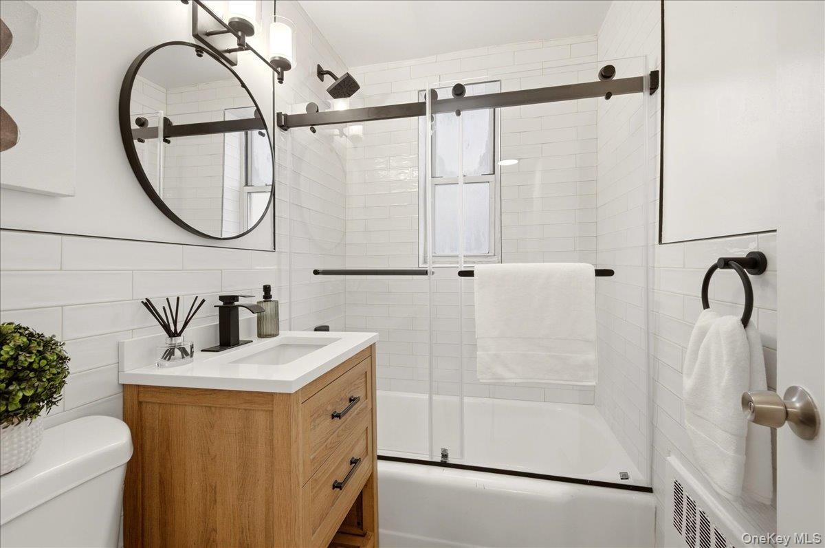 Condo Waring  Bronx, NY 10467, MLS-973769-11