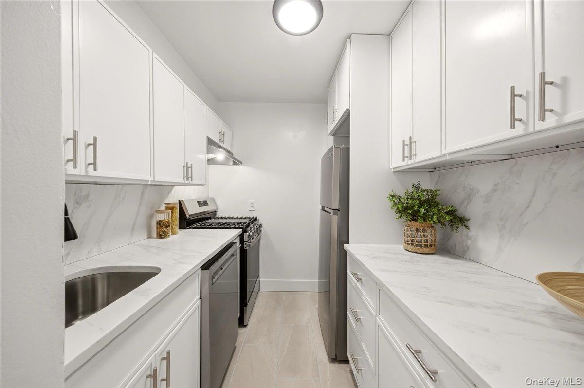 Condo Waring  Bronx, NY 10467, MLS-973769-15