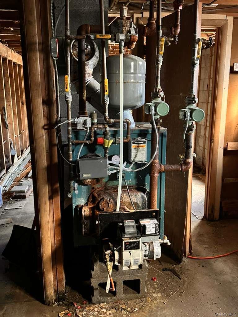 Single Family Roosevelt  Dutchess County, NY 12538, MLS-973778-11