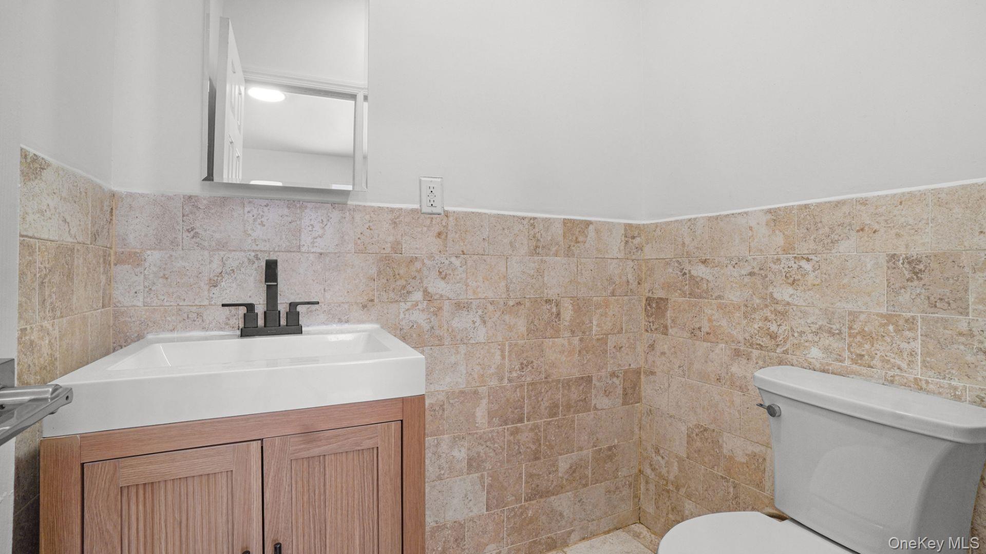 Single Family Hunter  Bronx, NY 10475, MLS-973789-17