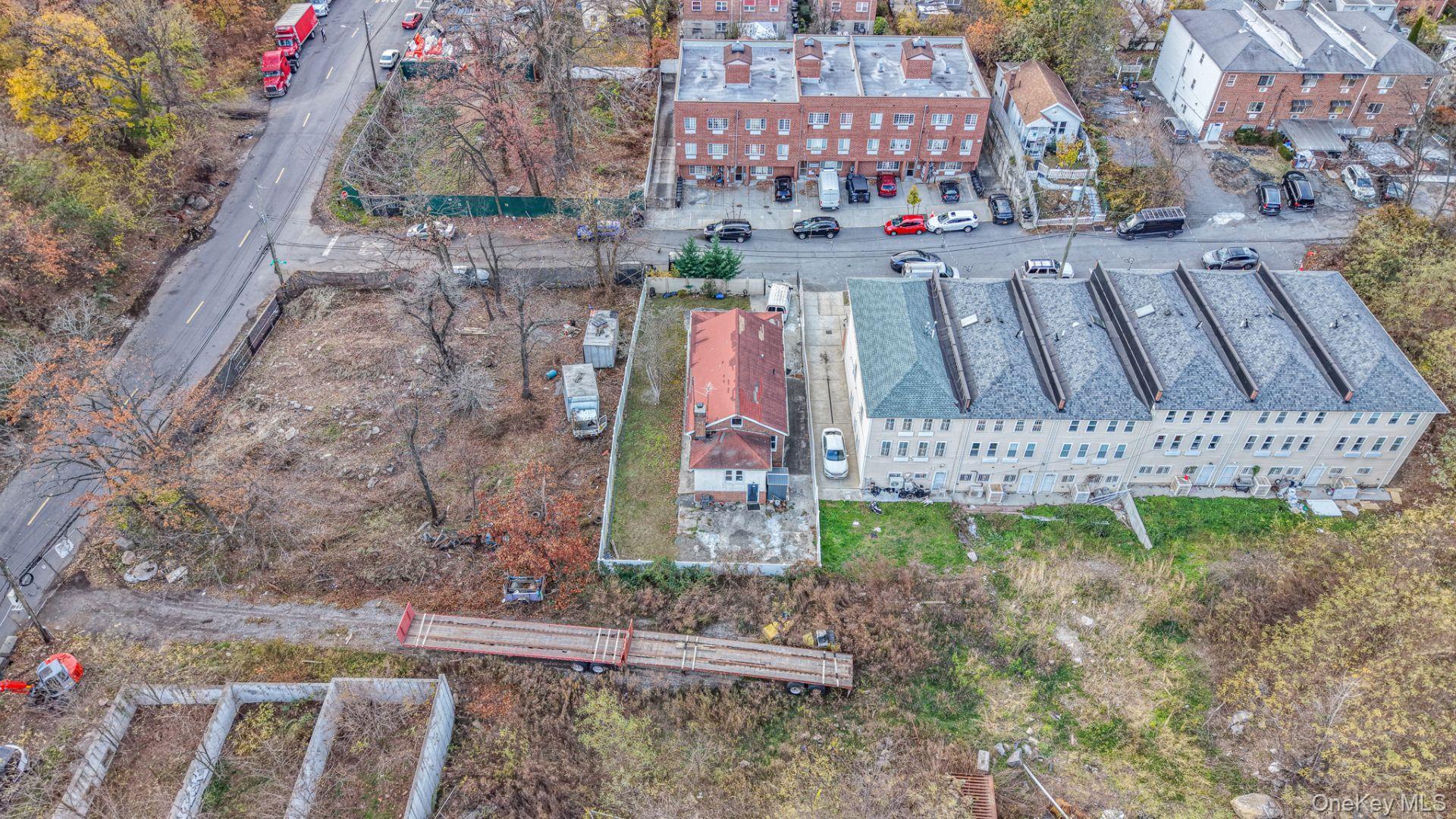 Single Family Hunter  Bronx, NY 10475, MLS-973789-26