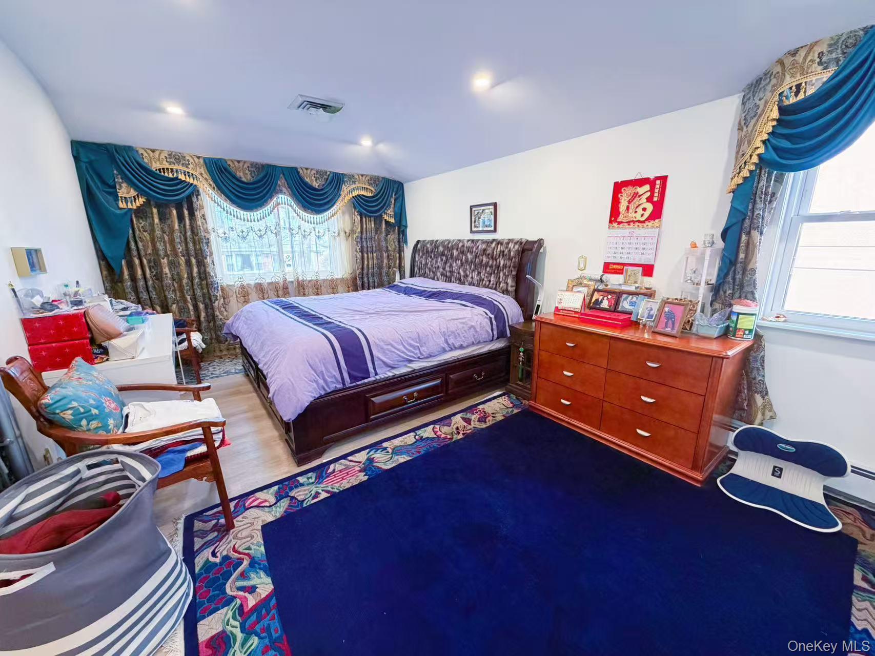 Single Family 20th  Queens, NY 11357, MLS-973793-12