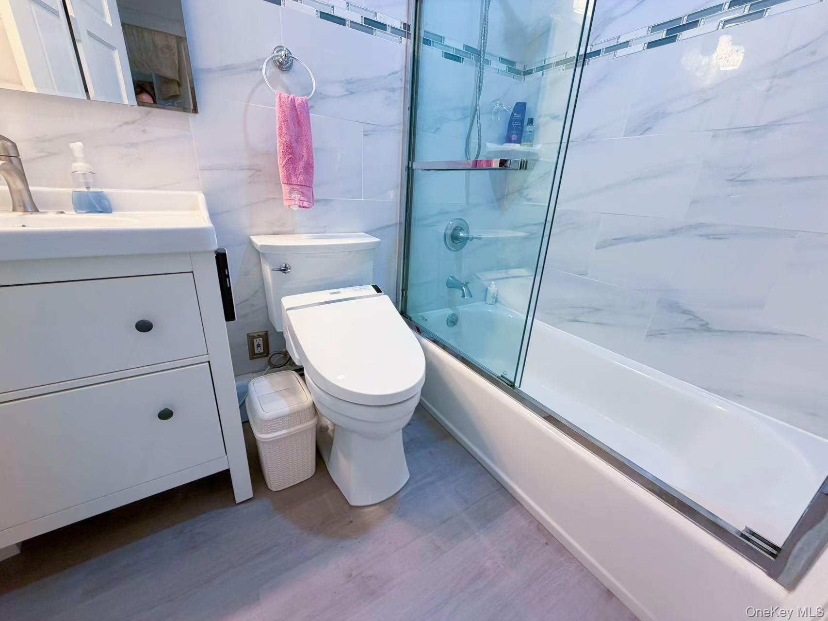 Single Family 20th  Queens, NY 11357, MLS-973793-17