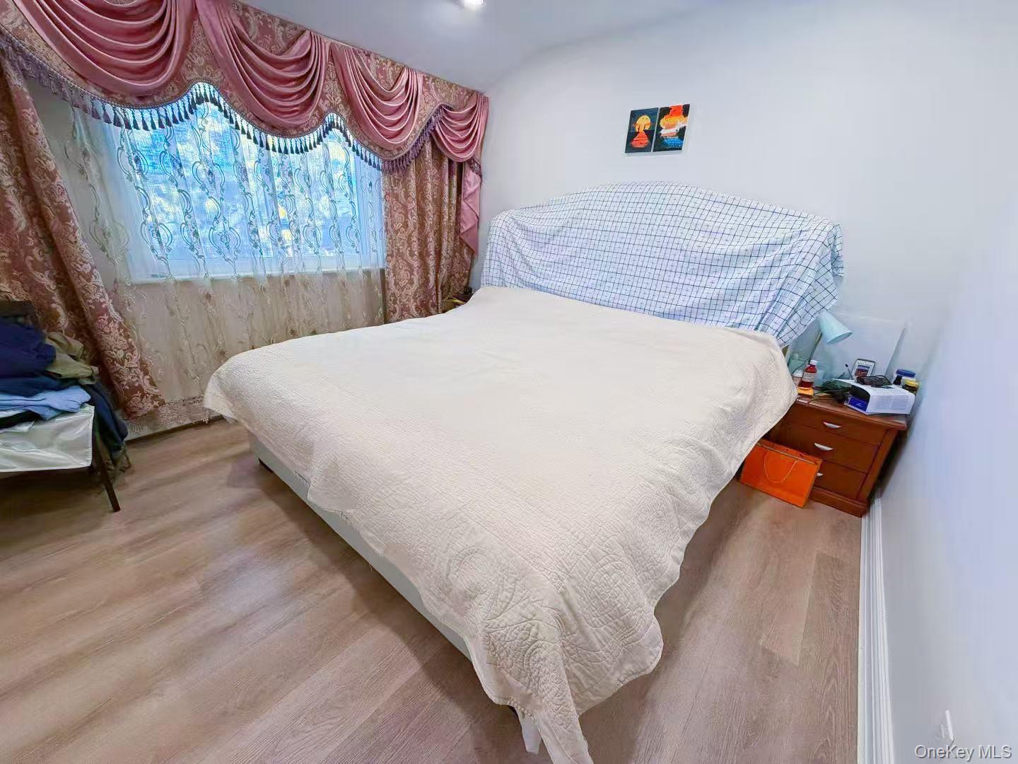 Single Family 20th  Queens, NY 11357, MLS-973793-8