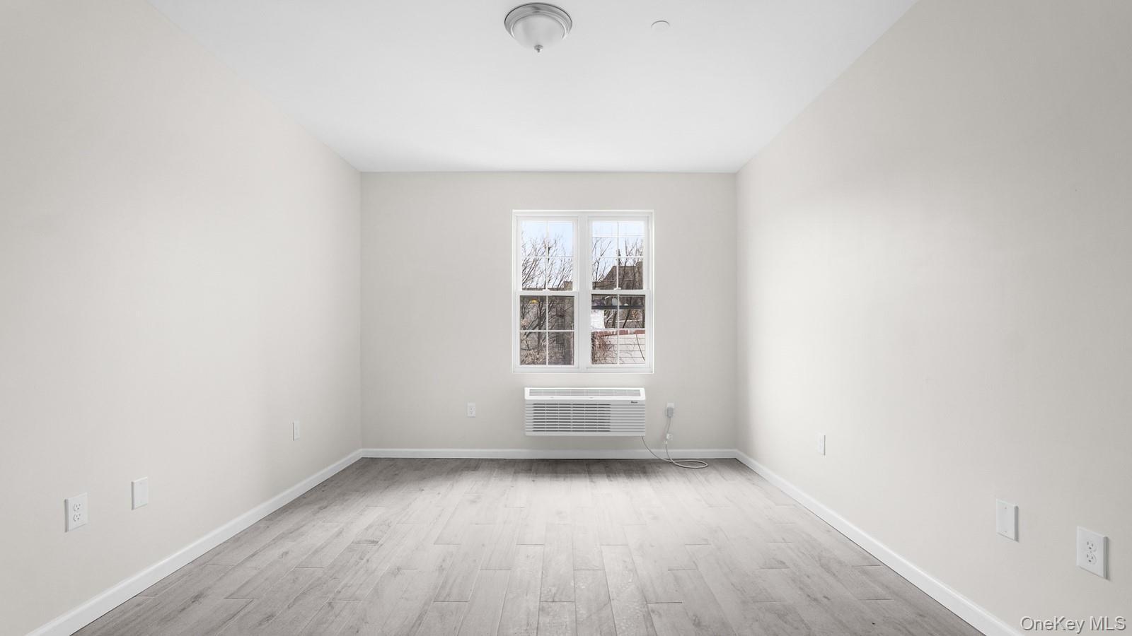 Single Family Van Nest  Bronx, NY 10460, MLS-973809-19