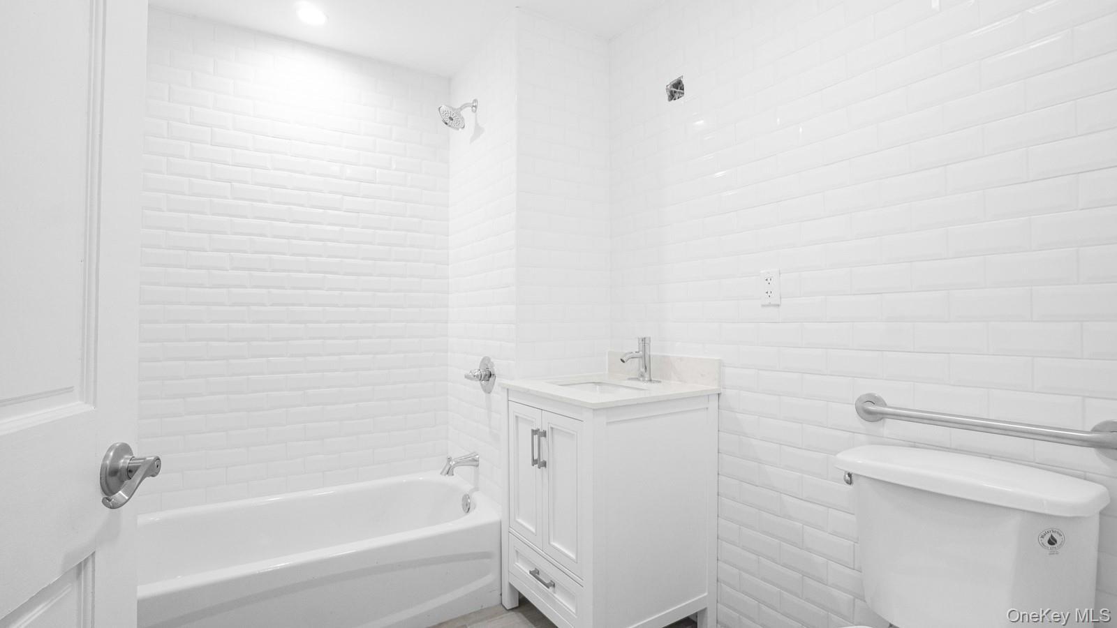 Single Family Van Nest  Bronx, NY 10460, MLS-973809-25