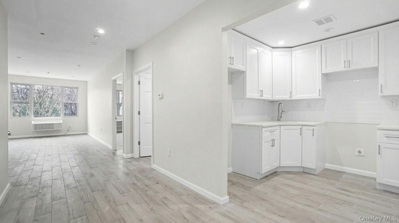 Single Family Van Nest  Bronx, NY 10460, MLS-973809-8