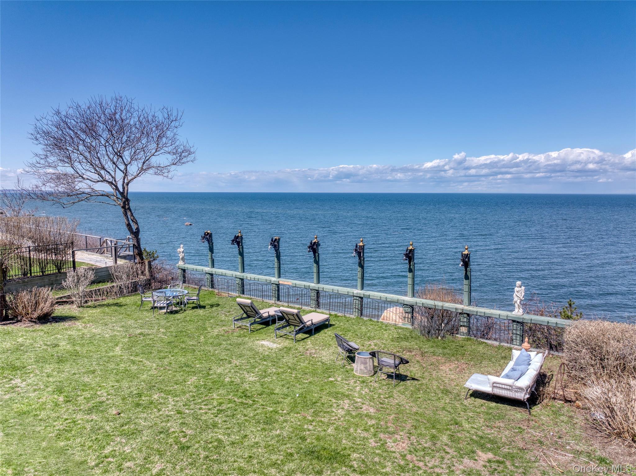 Single Family Glen Court  Suffolk County, NY 11935, MLS-973814-23