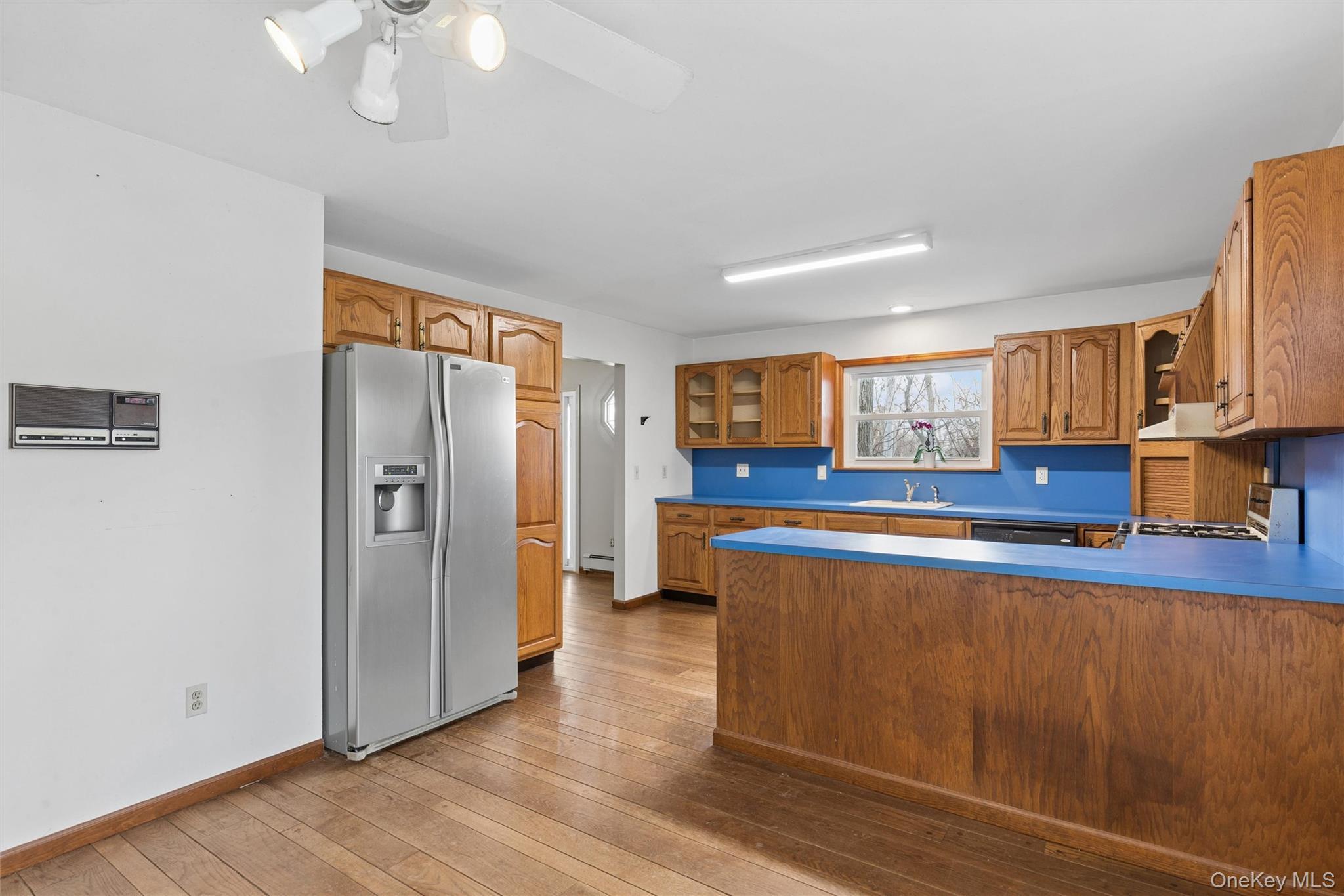 Single Family Overhill  Suffolk County, NY 11792, MLS-973818-10