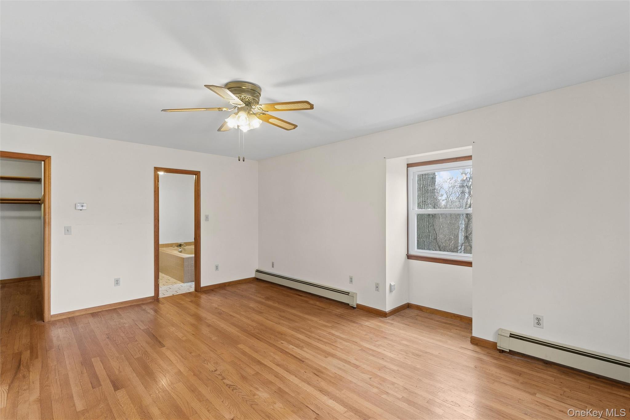 Single Family Overhill  Suffolk County, NY 11792, MLS-973818-14