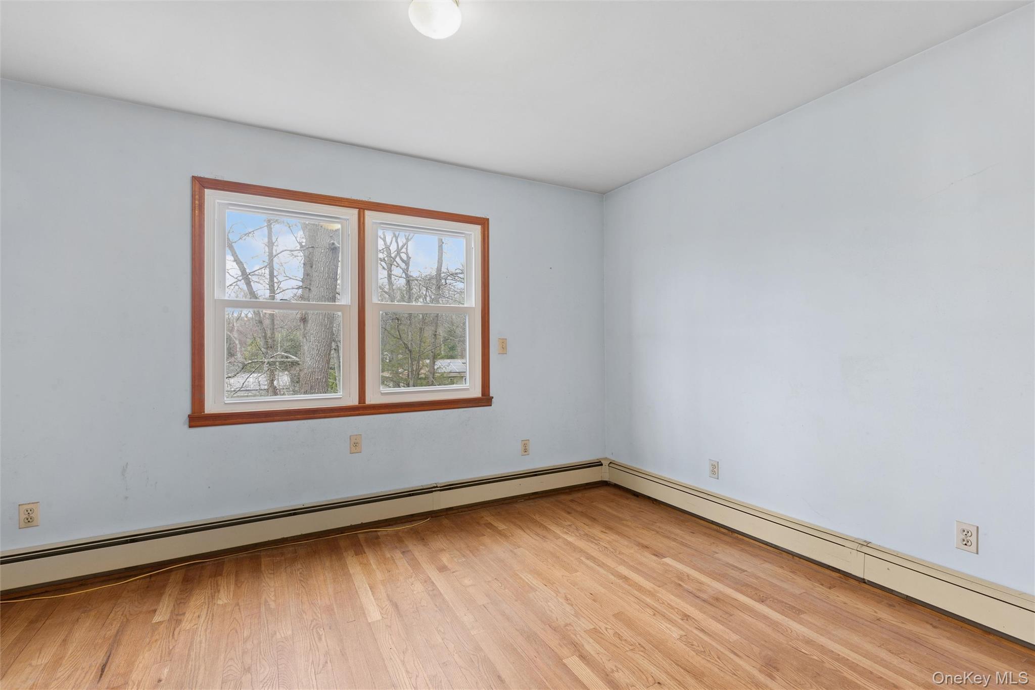 Single Family Overhill  Suffolk County, NY 11792, MLS-973818-17
