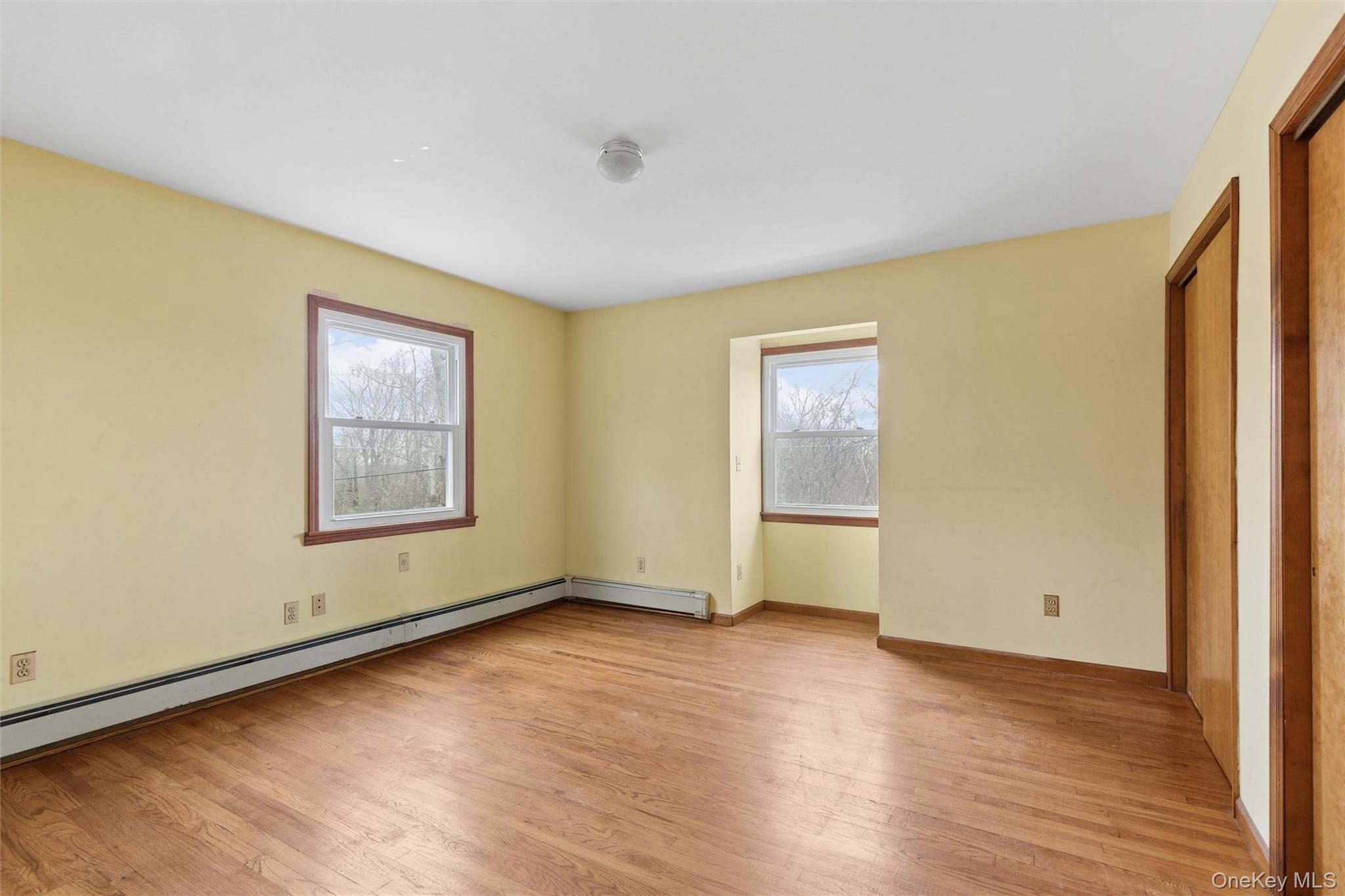 Single Family Overhill  Suffolk County, NY 11792, MLS-973818-19