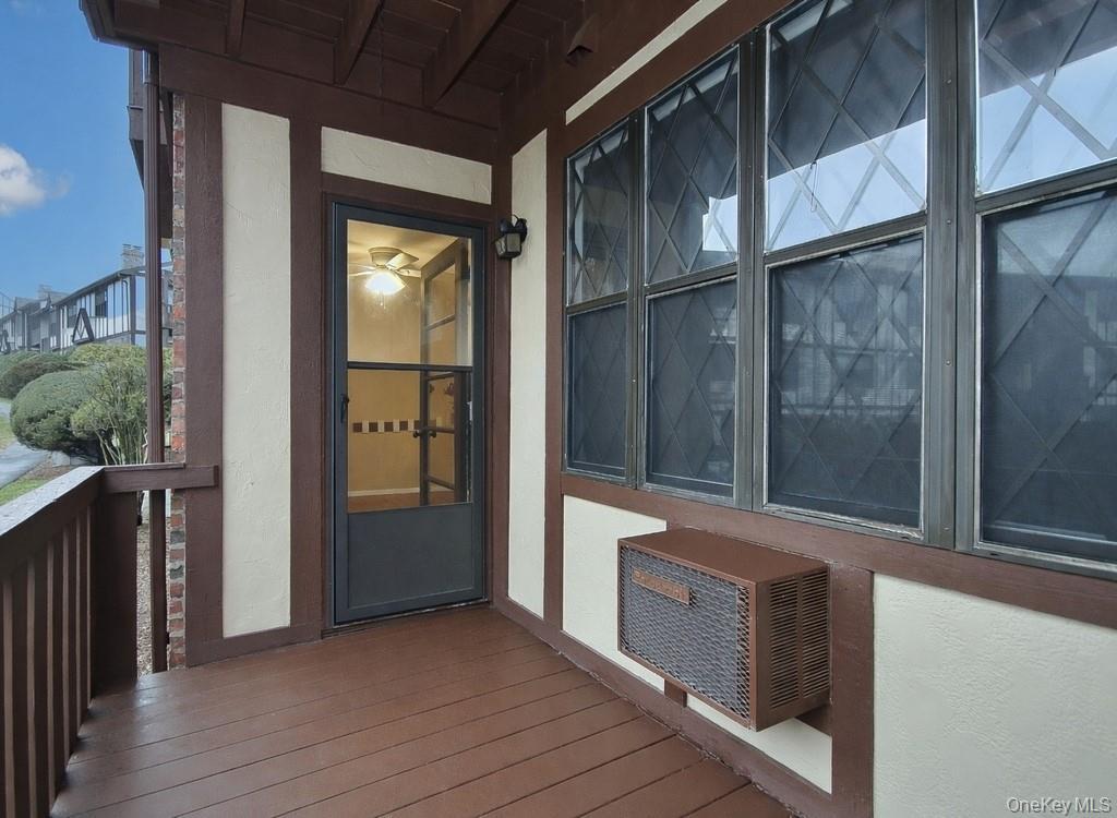 Condo Sierra Vista Rockland County, NY 10989, MLS-973830-25