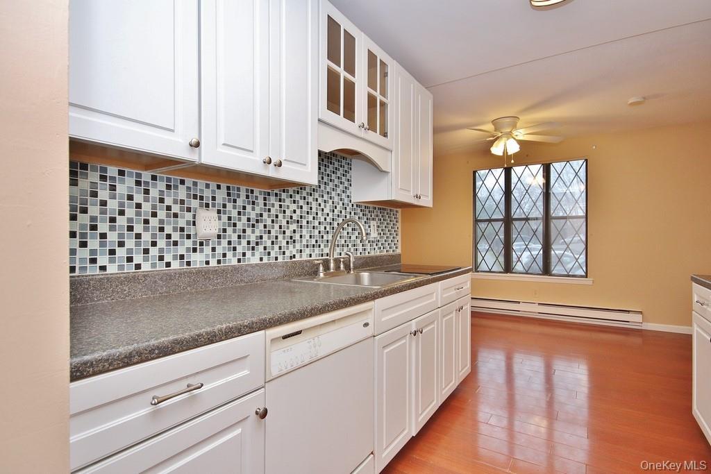 Condo Sierra Vista Rockland County, NY 10989, MLS-973830-4