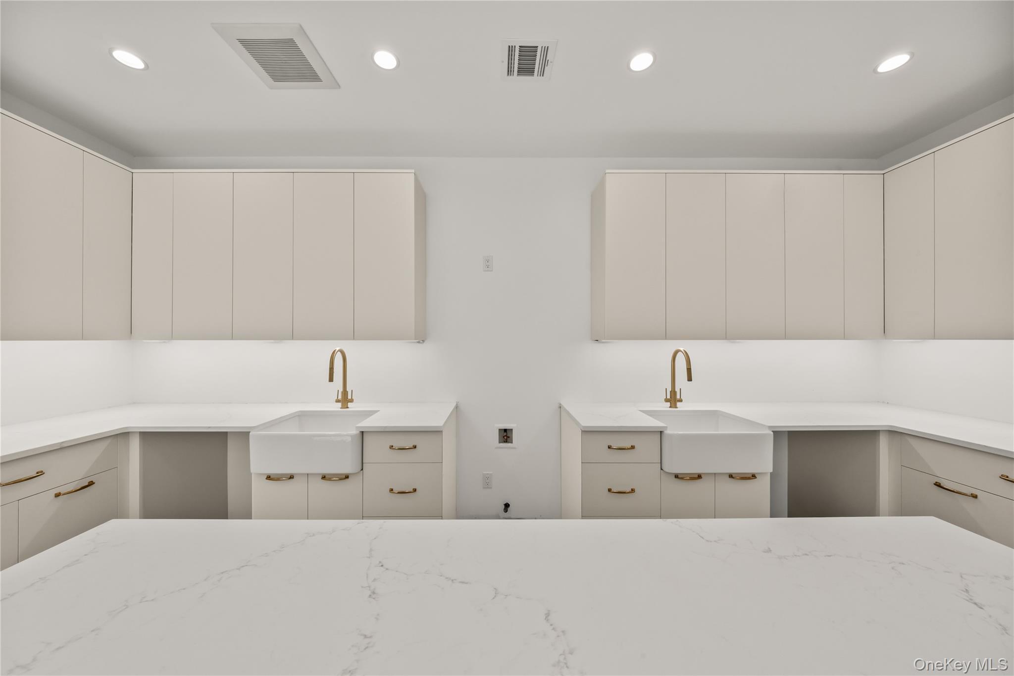 Condo Singer  Rockland County, NY 10977, MLS-973840-23