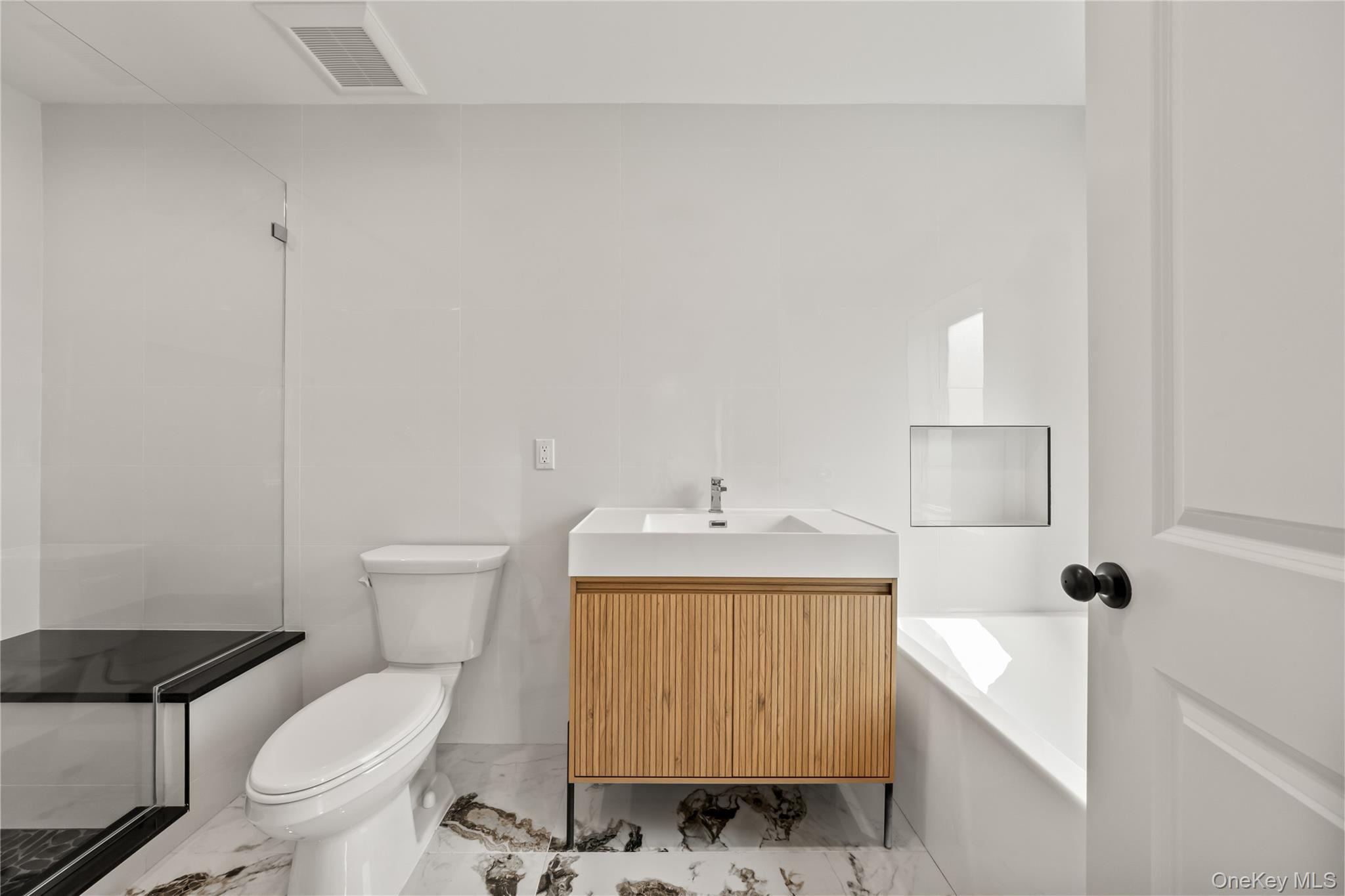 Condo Singer  Rockland County, NY 10977, MLS-973840-28