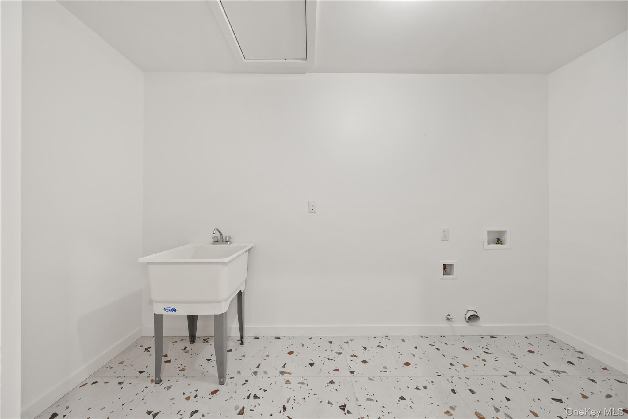 Condo Singer  Rockland County, NY 10977, MLS-973840-32