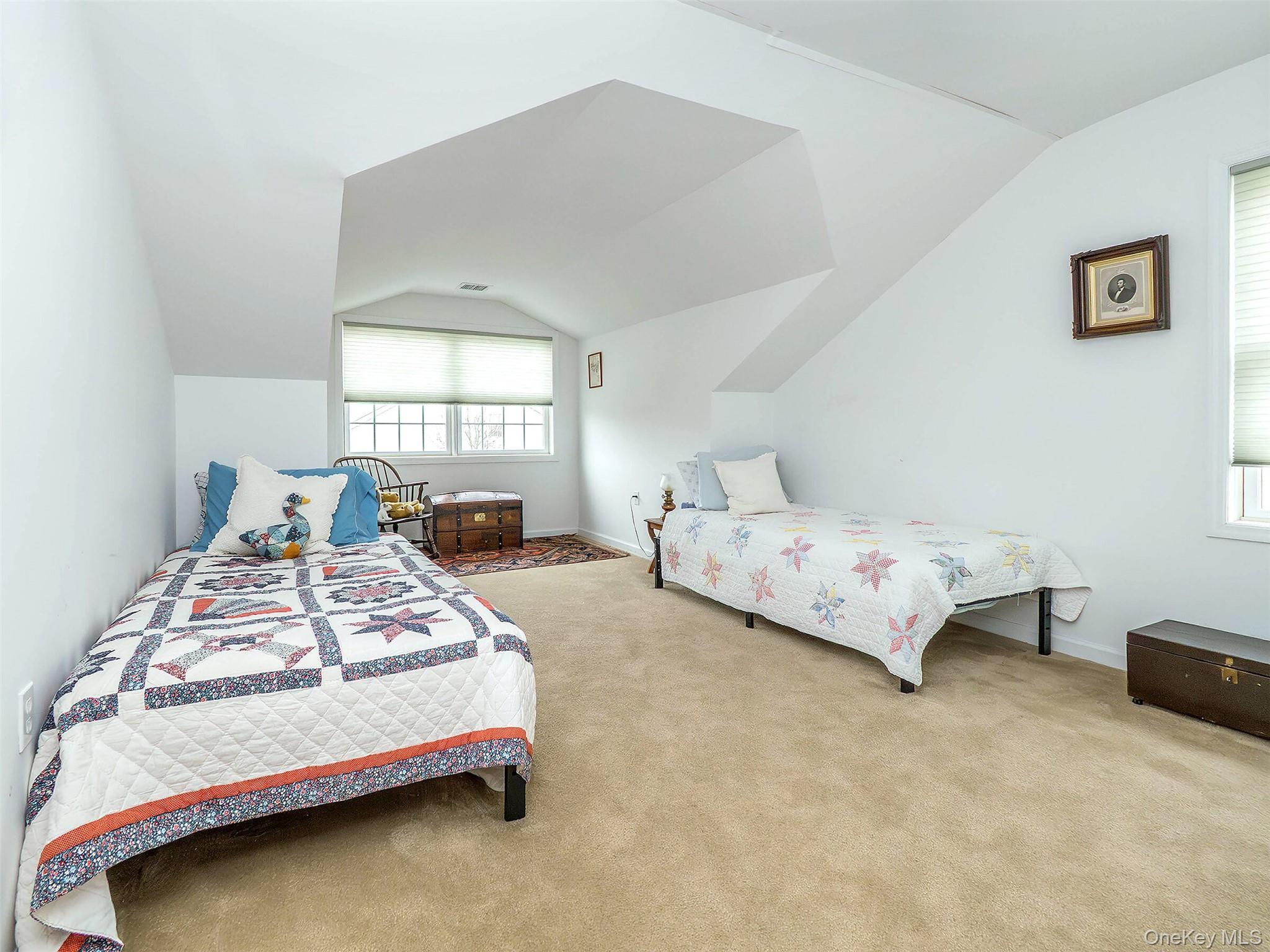 Condo Pond View  Nassau County, NY 11050, MLS-973881-23