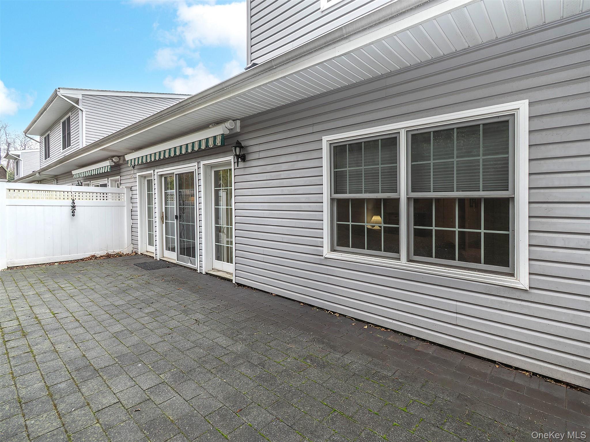 Condo Pond View  Nassau County, NY 11050, MLS-973881-26