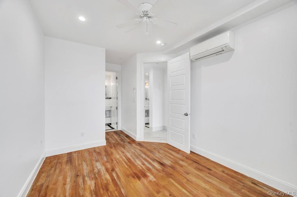 Single Family 101st  Queens, NY 11419, MLS-973890-10