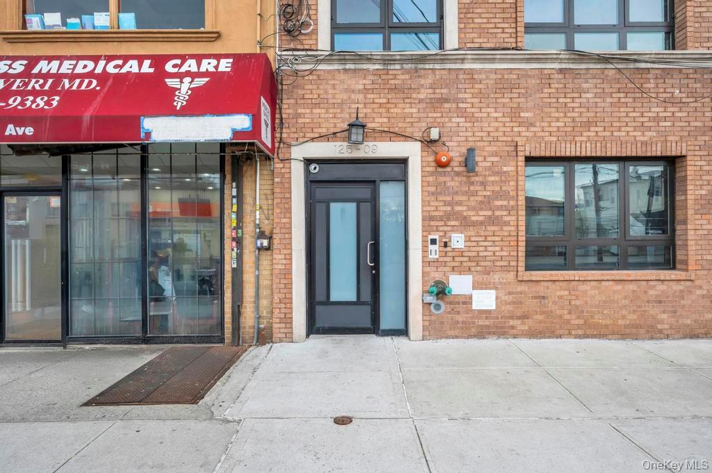 Single Family 101st  Queens, NY 11419, MLS-973890-2