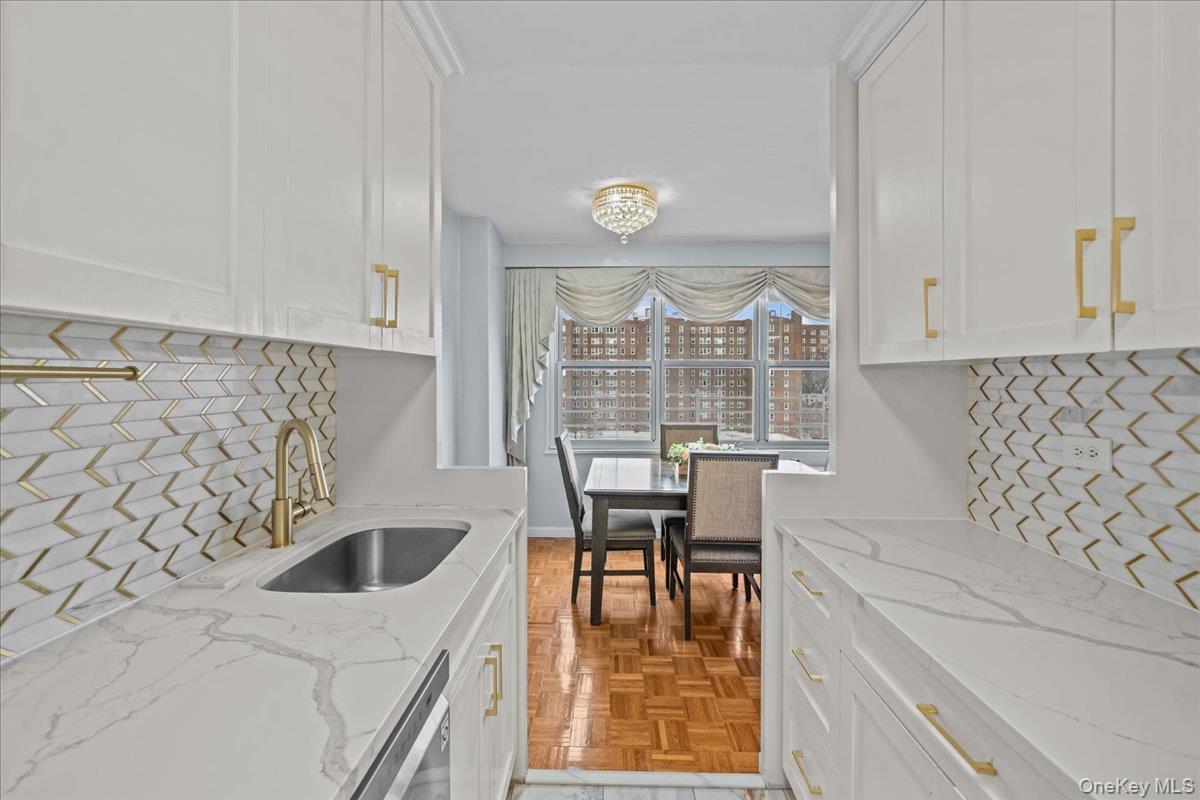 Coop Kappock Bronx, NY 10463, MLS-973894-6