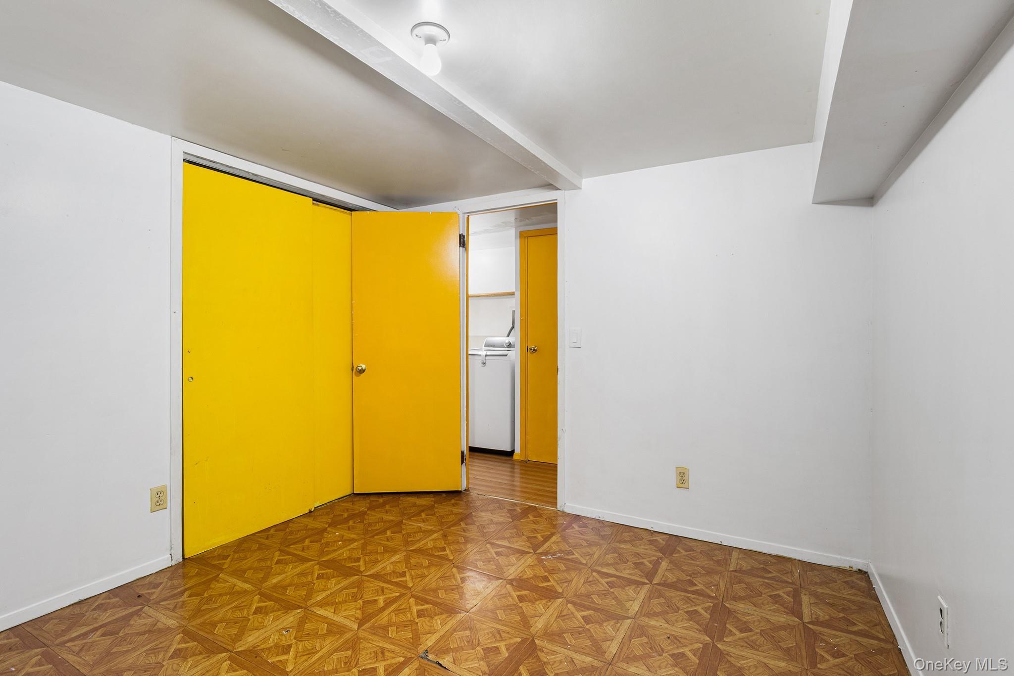 Single Family Hinsdale  Brooklyn, NY 11207, MLS-973895-28