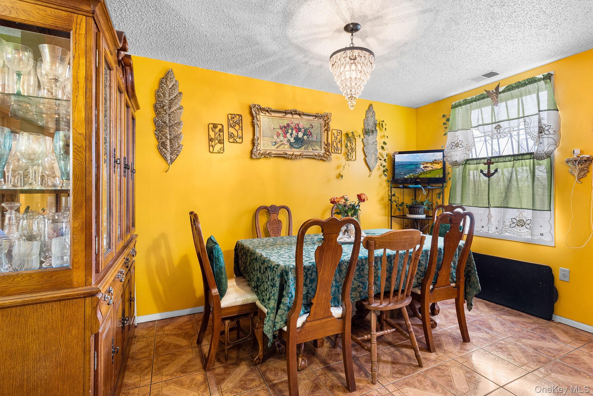 Single Family Hinsdale  Brooklyn, NY 11207, MLS-973895-8