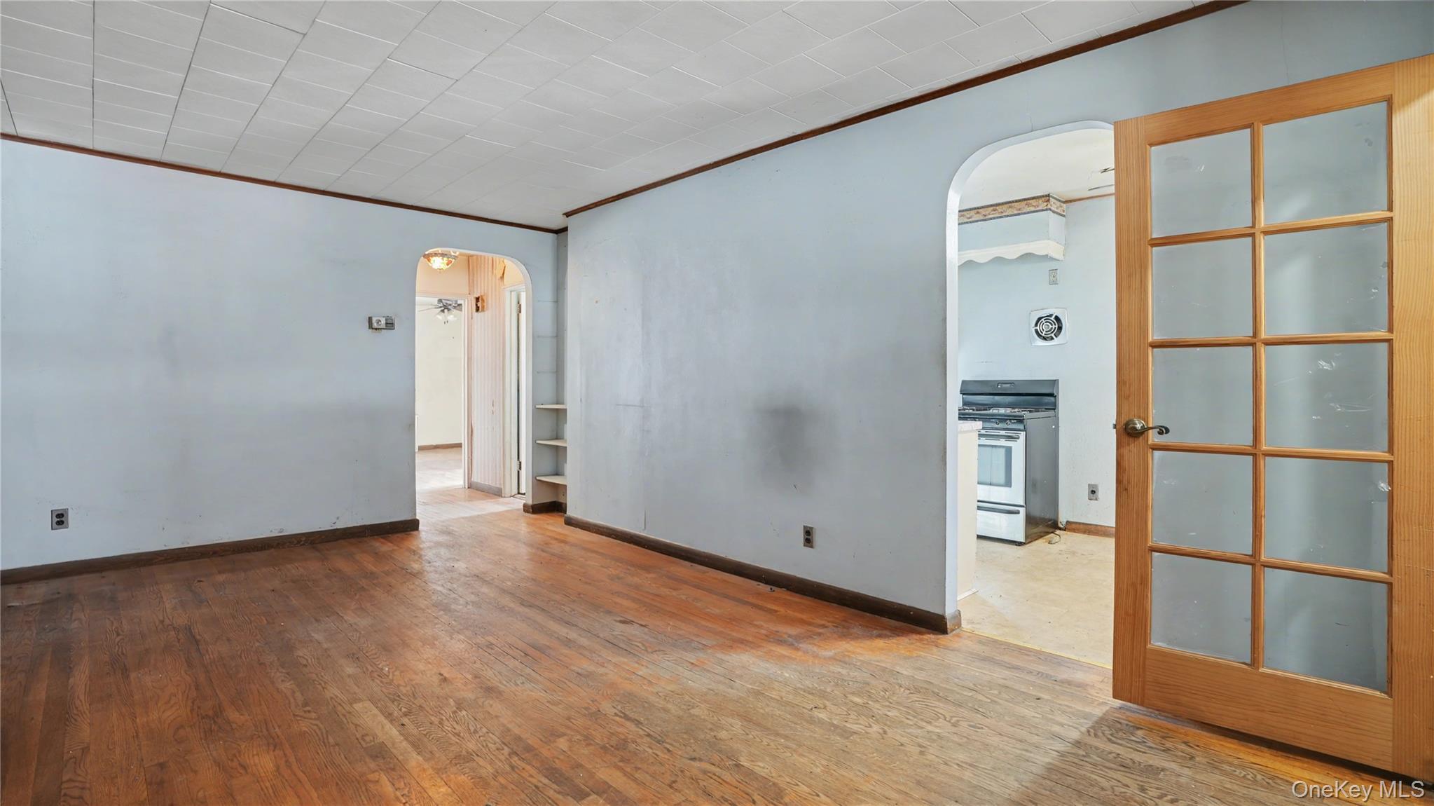 Single Family 61st  Queens, NY 11378, MLS-973896-3