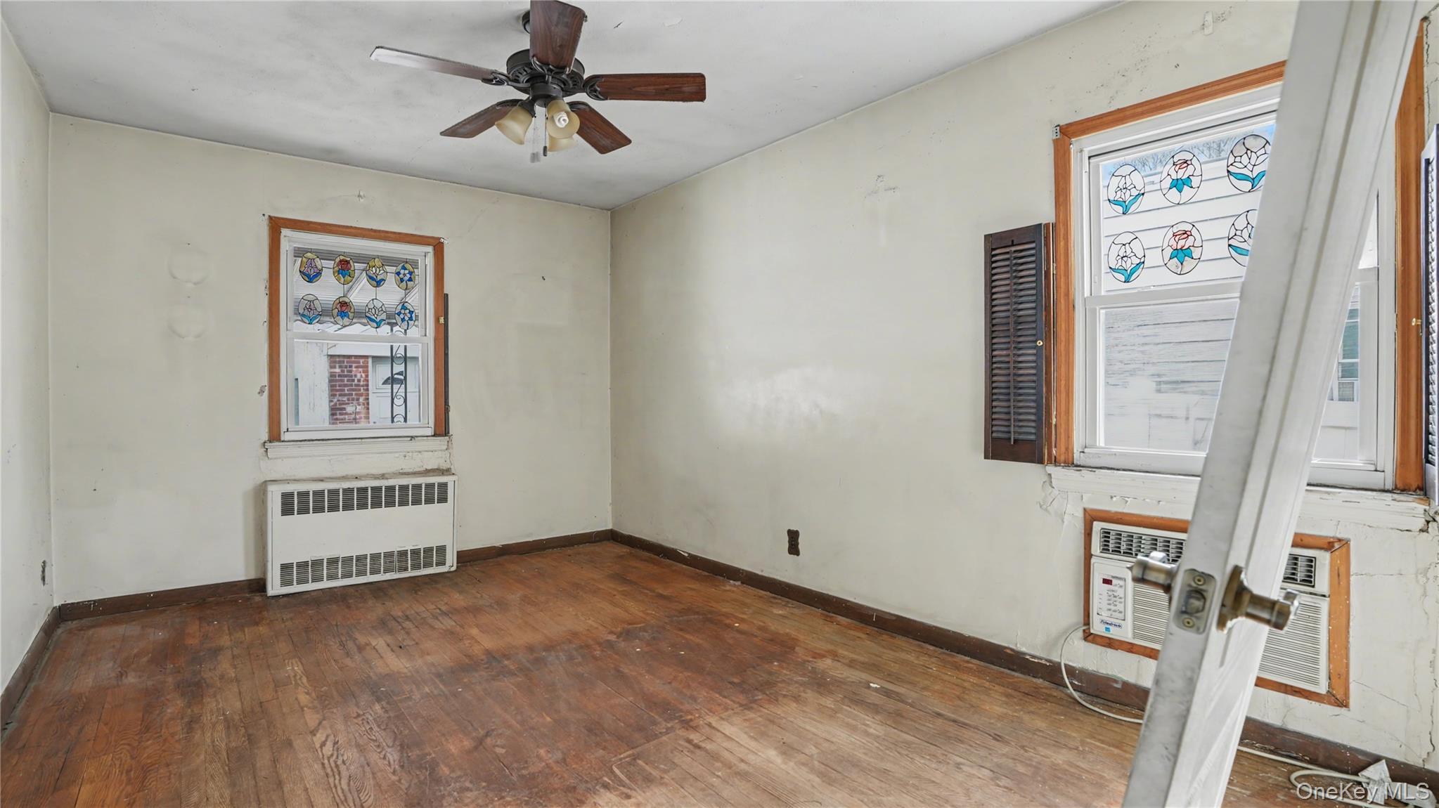 Single Family 61st  Queens, NY 11378, MLS-973896-8