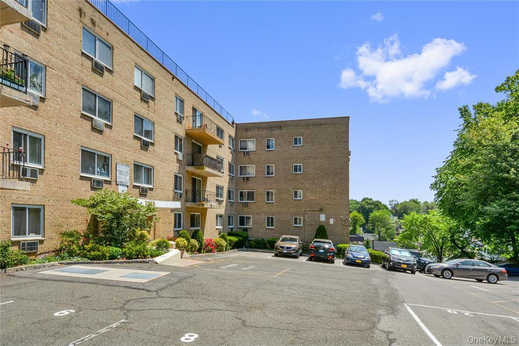 Coop Central Park  Westchester County, NY 10710, MLS-973897-2