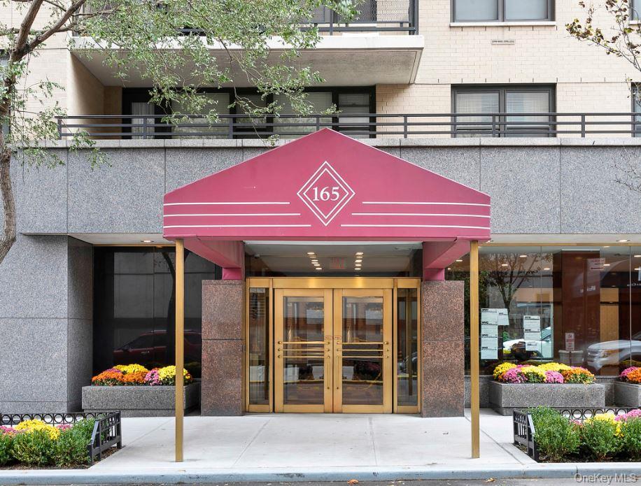 Coop W 66th Street Manhattan, NY 10023, MLS-973898-14