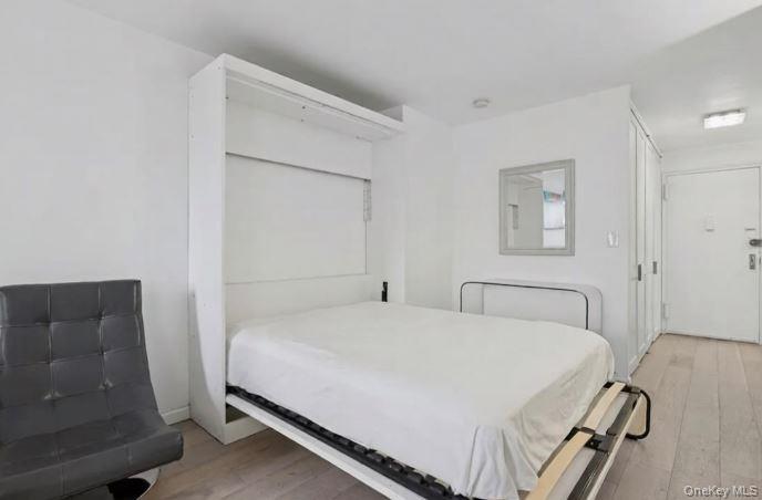 Coop W 66th Street Manhattan, NY 10023, MLS-973898-3