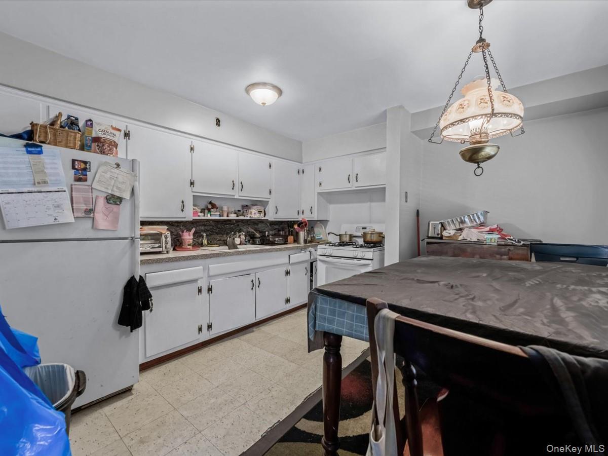 Single Family Edison  Bronx, NY 10461, MLS-973900-2