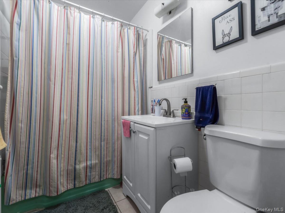 Single Family Edison  Bronx, NY 10461, MLS-973900-3