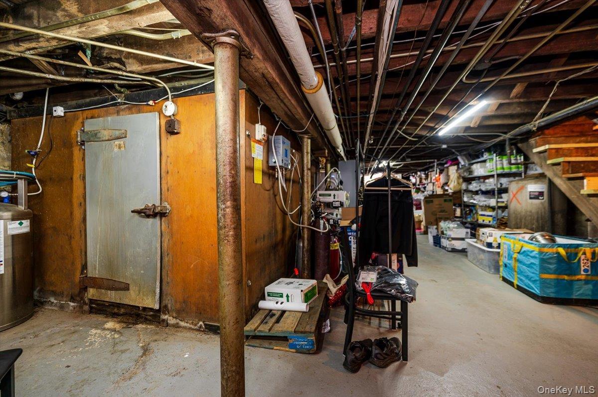 Commercial Sale Bruckner Boulevard Bronx, NY 10465, MLS-973902-15