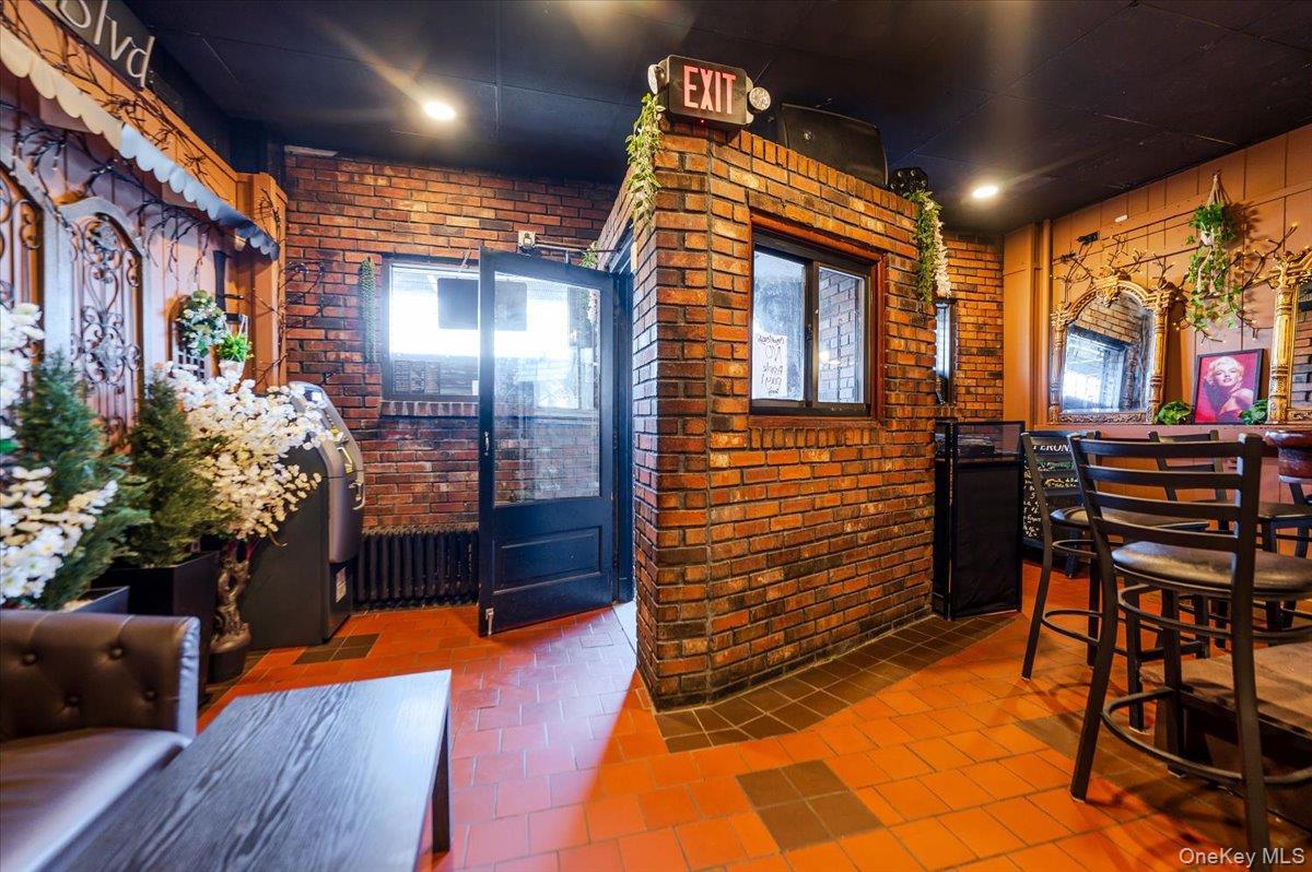 Commercial Sale Bruckner Boulevard Bronx, NY 10465, MLS-973902-3