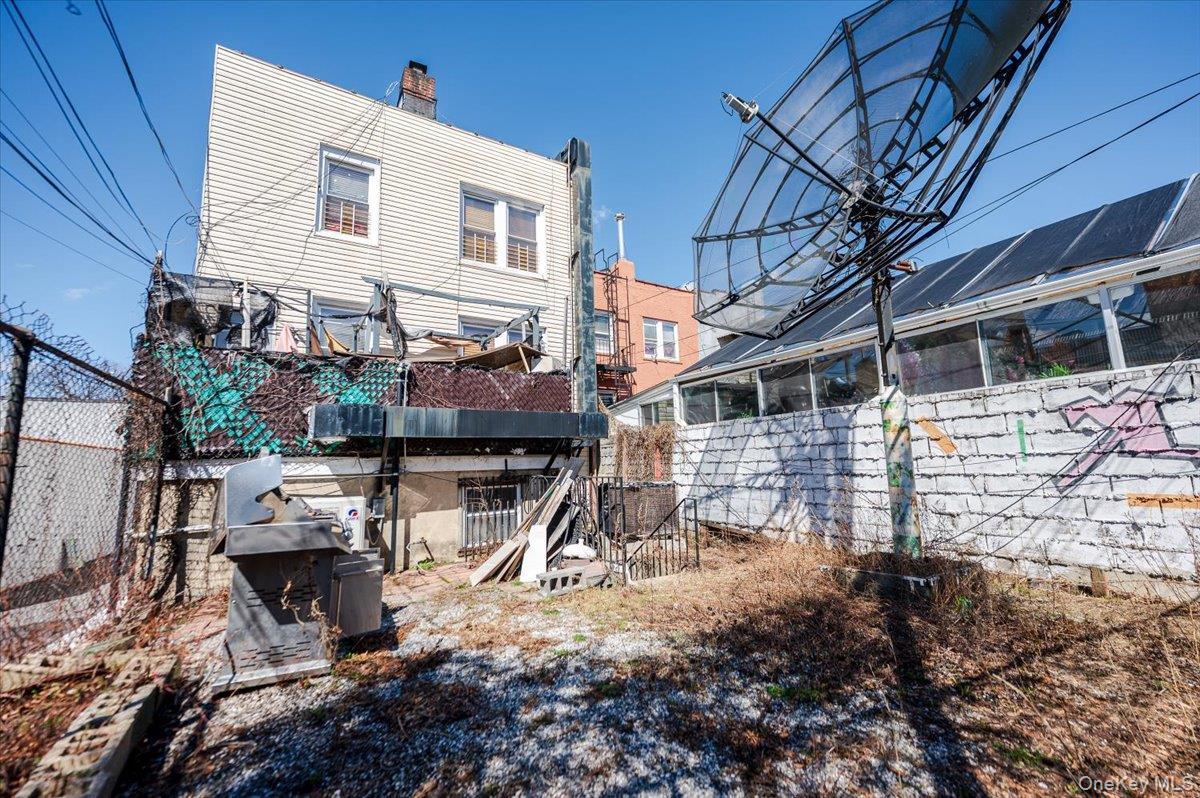 Commercial Sale Bruckner Boulevard Bronx, NY 10465, MLS-973902-37