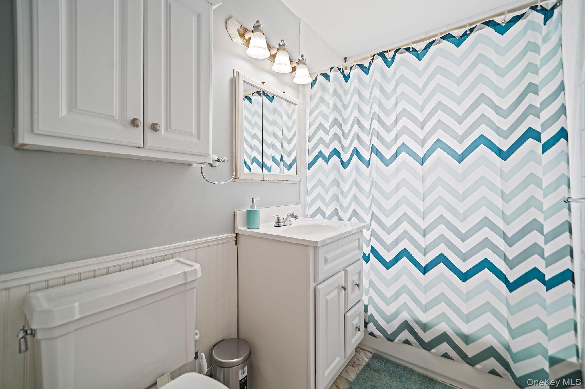 Single Family Argyle  Suffolk County, NY 11967, MLS-973907-13