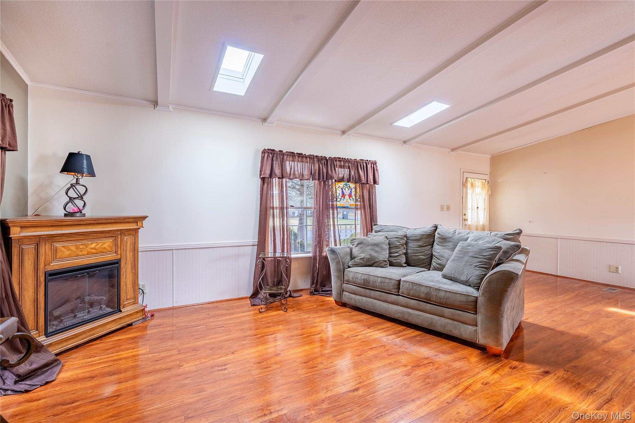 Single Family Apple  Ulster County, NY 12561, MLS-973914-10